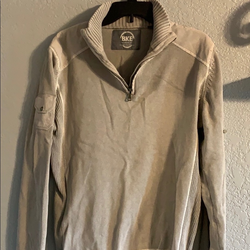 BKE Men’s zip up sweater